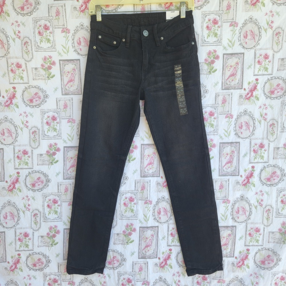NWT Rue21 Youths Jeans Size 26x30 Skinny Supreme Flex‎ Black Denim